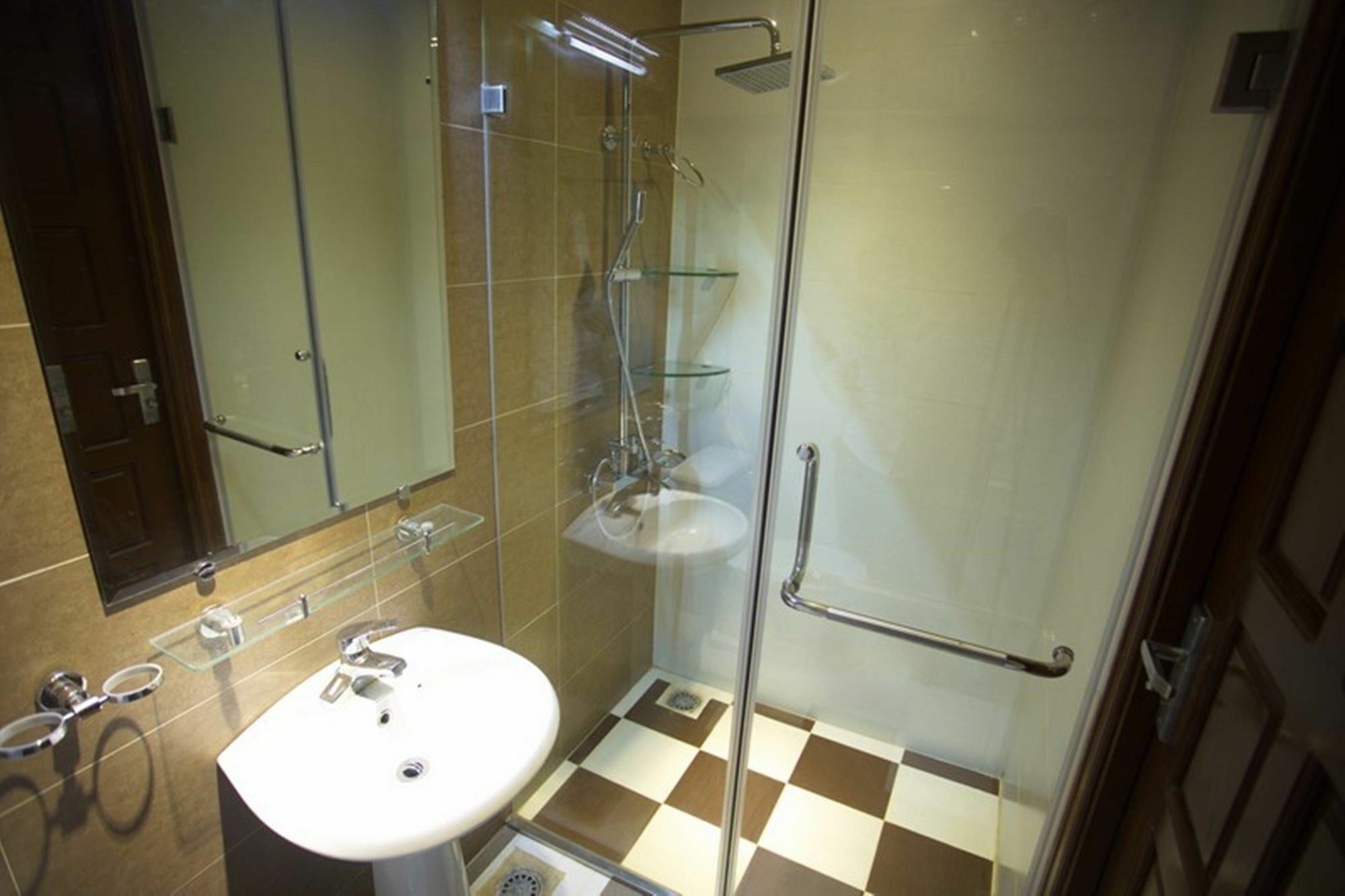 Poonsa Nguyen Phong Sac Apartment Hanoi Bagian luar foto